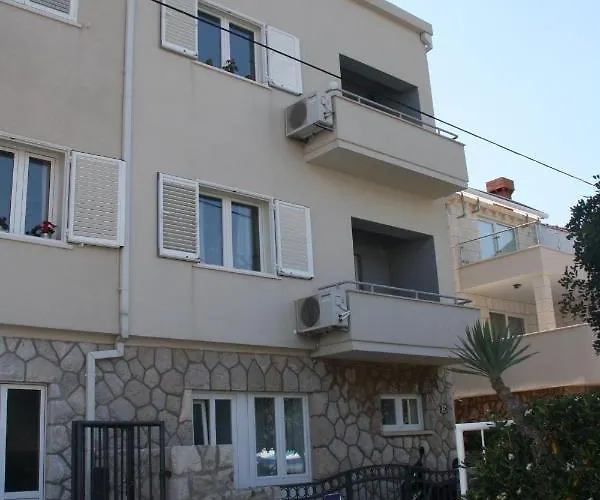 Marija Lapad Apartment *